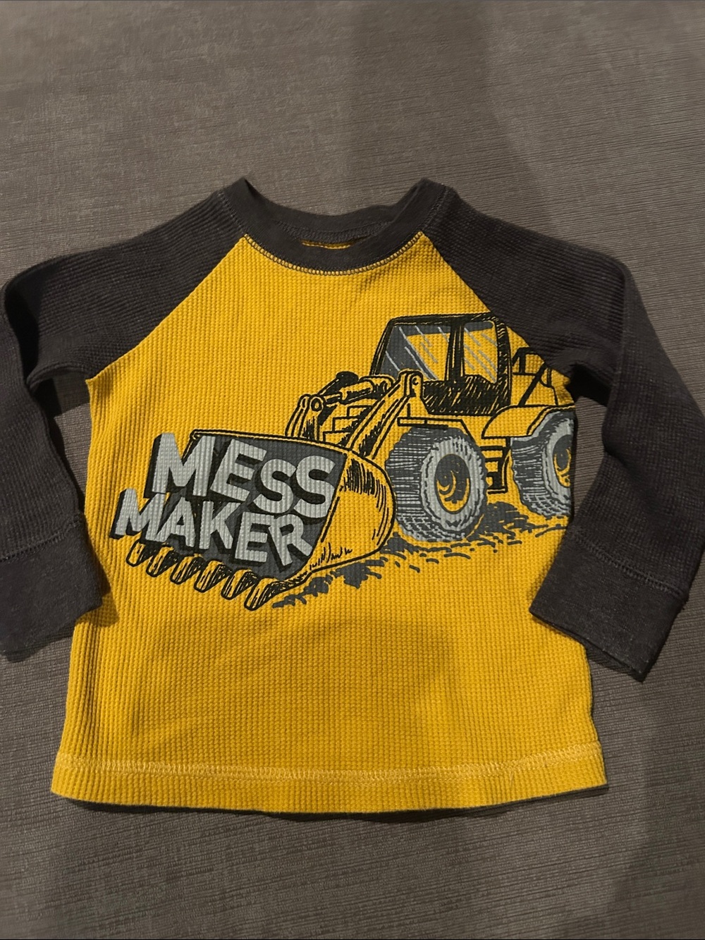 5/$20 Garanimals Boys Long sleeve Waffle Knit Shirt size 2T